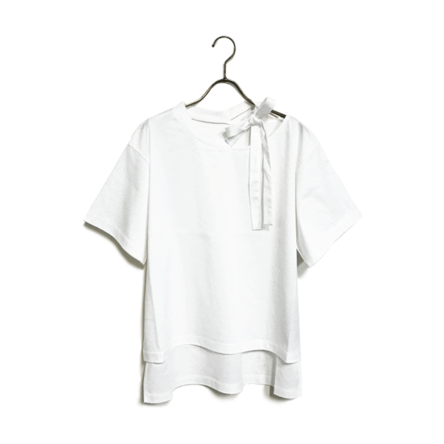ネックリボンTシャツ　オフシロ.png